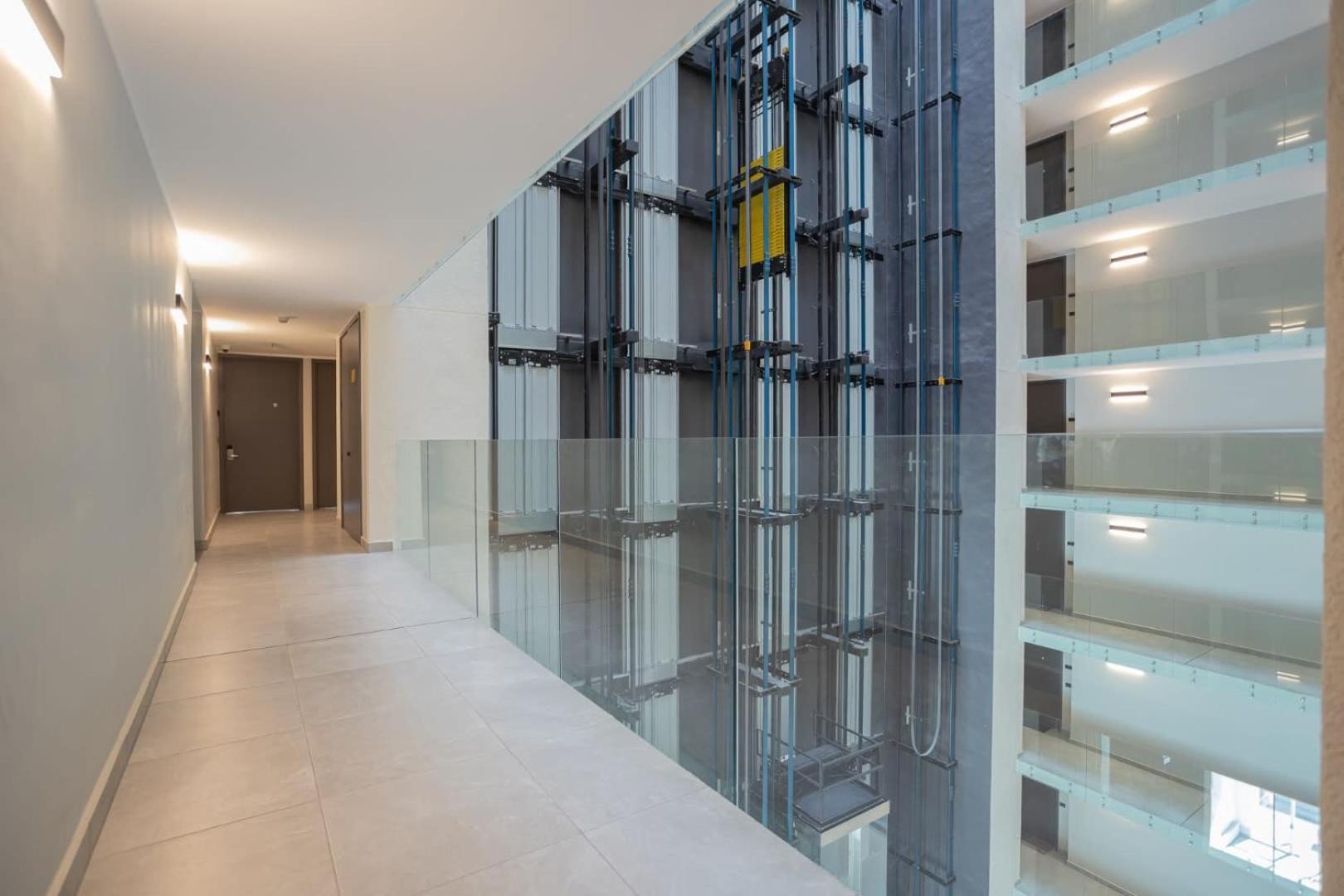 Moderno Departamento A Pasos De Escuela Militar Apartamento Santiago